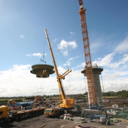 350 ton crane working co.Meath